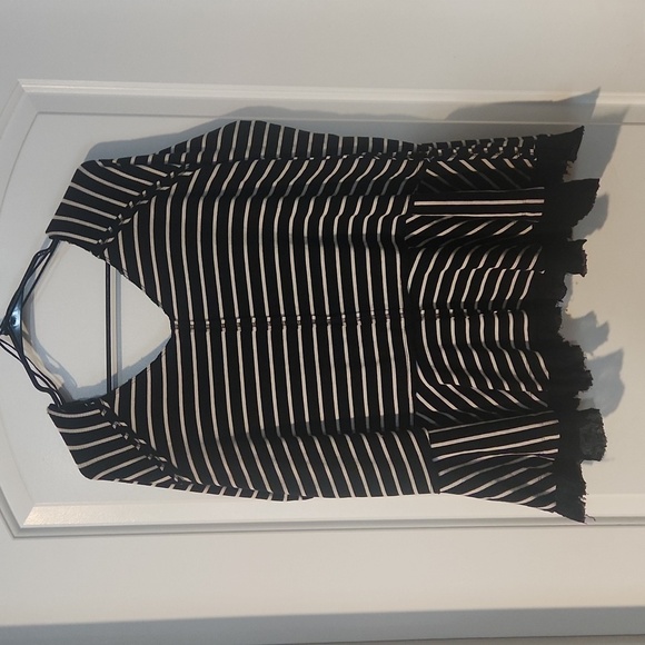 We The Free knit long sleeve. Black and white. Small. Lace on bottom. Distressed - Picture 5 of 5